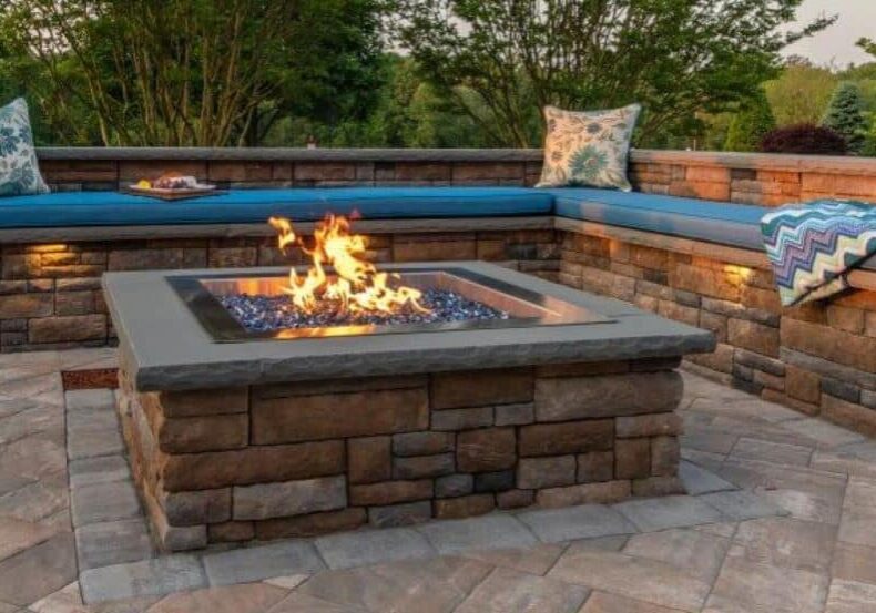 This fire-pit is the best of all worlds. There are four different colors available. Can be set up as a gas burning pit or be used for classic wood burning.